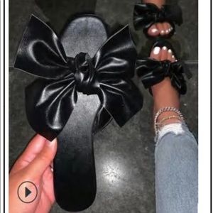 Spring summer black bow sandals size 9-9.5